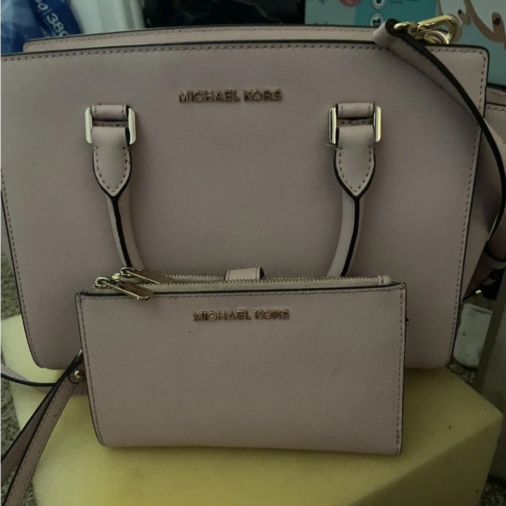 Michael Kors Purse and Matching Wallet
